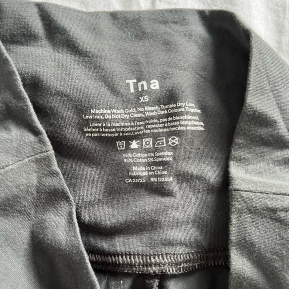 TNA thin dark grey high waisted leggings - Picture 4 of 6